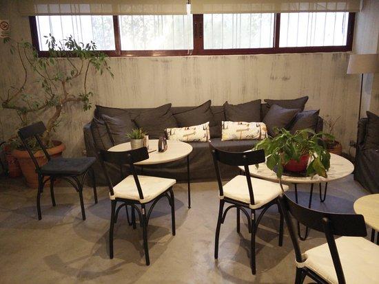 Barou Coffee & Drink